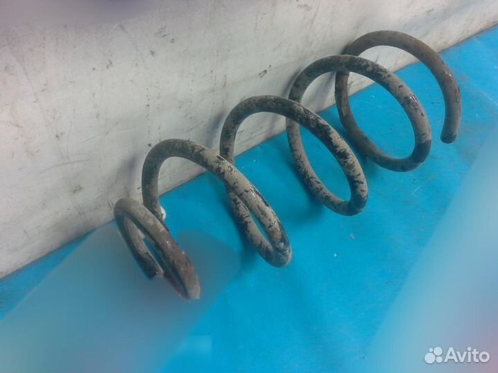 Пружина задняя Nissan Micra (K13K) 2010