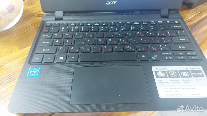 Acer Aspire ES1-132 11.6