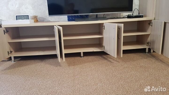 Стенка в гостиную