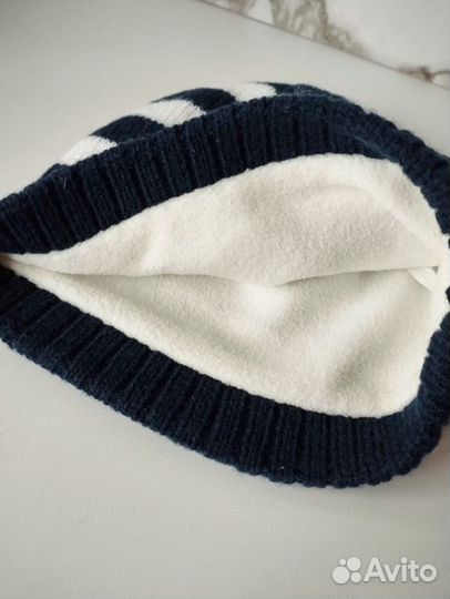 Осенняя шапка на флисе 46 см