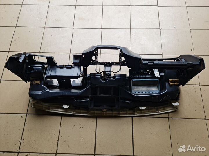 Торпедо Mitsubishi Lancer IX под восстановление