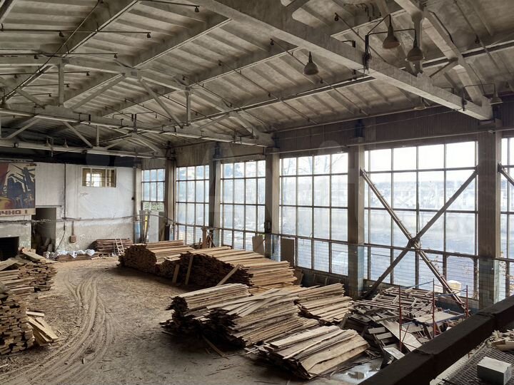 Склад, 2100 м²