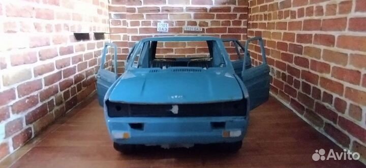 Запчасти. На модель Peugeot 104 в масштабе 1/25