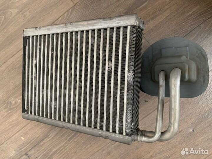 Радиатор кондиционера Bmw 528I F10 N20B20A 2013