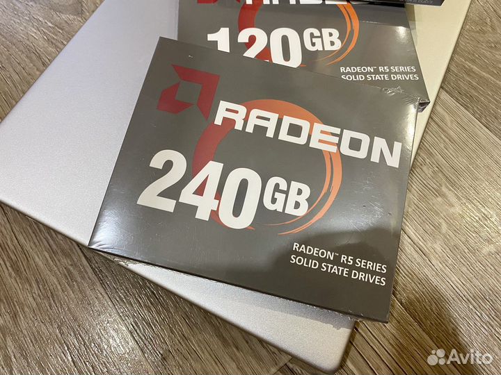 Жесткий диск SSD