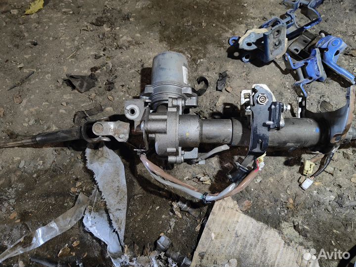 Peugeot 107 колонка рулевая