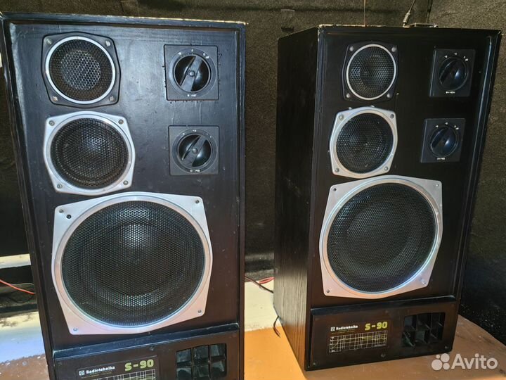 Колонки.Акустическая система радиотехника s 90