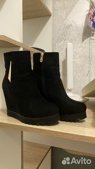 Полусапожки женские зимние 37