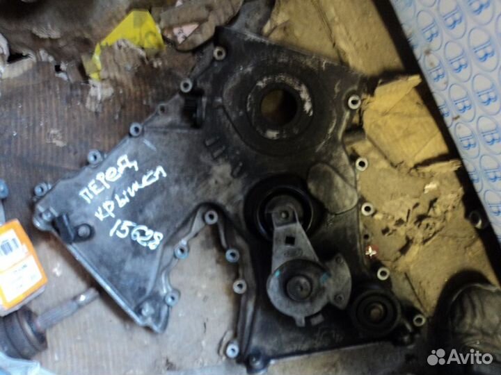 Крышка двигателя передняя Ford Contour 2.5L б/у