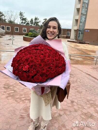 Доставка цветов и букетов