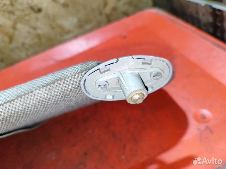 Козырек солнцезащитный левый Mazda 626 Ge лифтбек