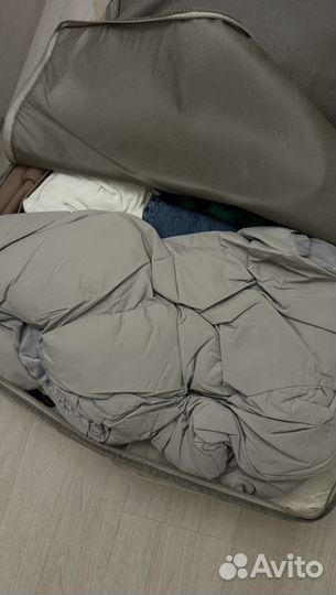 Женские и детские вещи и обувь