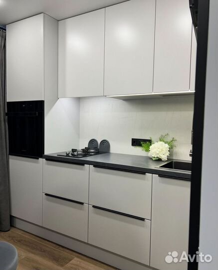 Кухня на заказ, кухонный гарнитур бесплатный замер