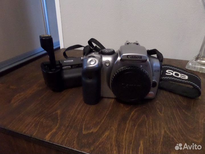 Canon EOS Digital Rebel (300D) + Батарейная ручка