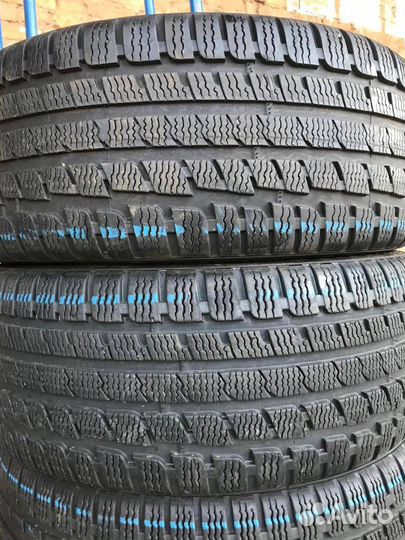 Kumho I'Zen KW27 225/40 R18