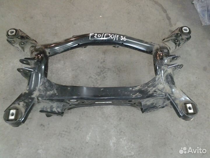 BMW 1 F20 f30подрамник задний