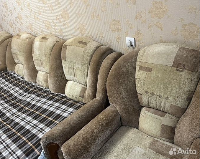 Диван и 2 кресла