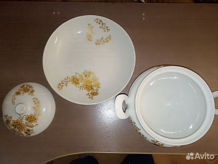 Фарфоровая супница СССР