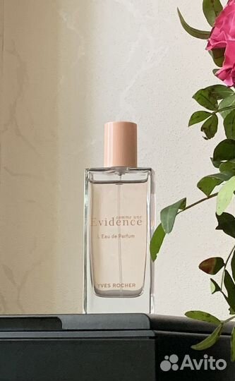 Парфюмерная вода ив роше
