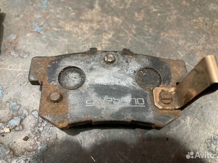 Колодки тормозные задние Suzuki Kizashi RE