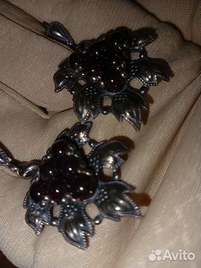 Серьги с гранатом