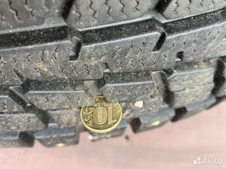 Dunlop SP Winter Ice 01 265/65 R17 112