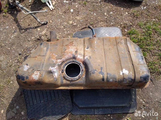 Топливный бак ваз