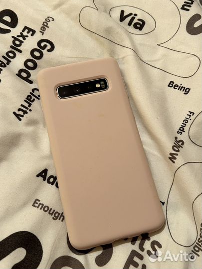 Чехлы на samsung s10