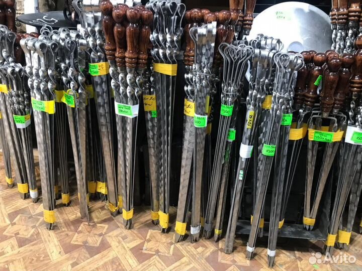 Шампура с деревянной и металлической ручкой