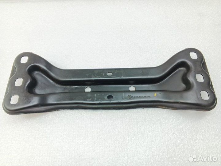 Кронштейн кпп Mercedes-Benz E-Class W211 M112 2004