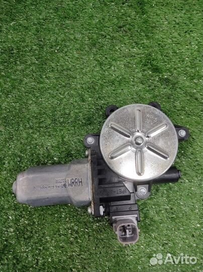 Мотор стеклоподъёмника задний правый Subaru Tribe