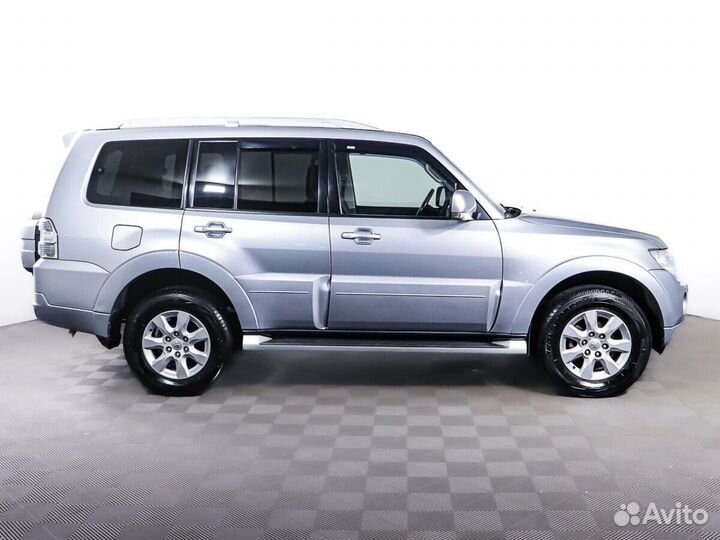 Mitsubishi Pajero 3.0 AT, 2011, 25 700 км