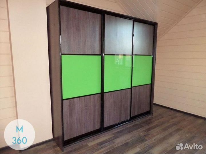 Шкаф в гостиную