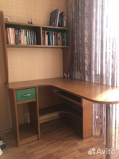 Компьютерный стол угловой 1400 1000