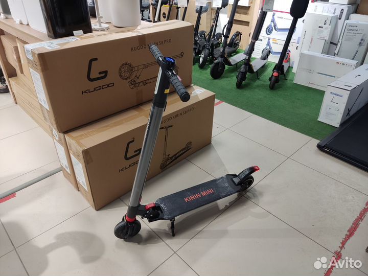 Электрический самокат Kugoo
