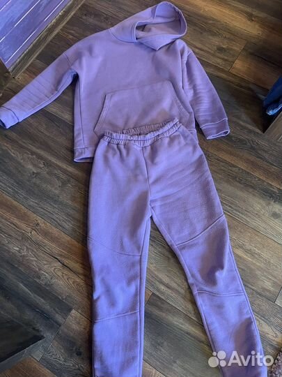 Спортивный костюм женский