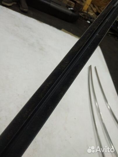 Бархотка задняя правая Bmw 5 F10/F11 N20B20 2012