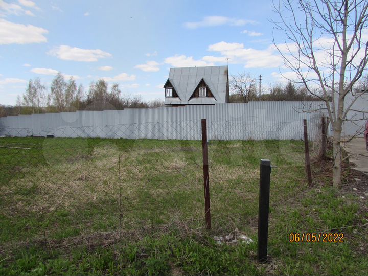 Дача 20 м² на участке 25 сот.