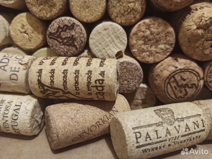 Пробки от Вина, Коньяка и Шампанского. 192 шт