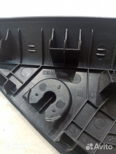 Уголок двери (задний, правый) (Kia K5 III)