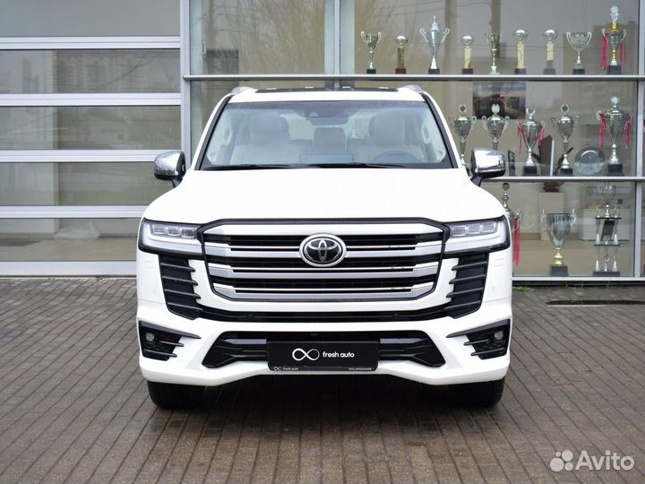Toyota Land Cruiser 4.0 AT, 2022, 76 км
