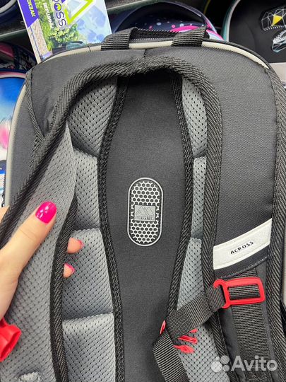 Рюкзак школьный ортопедический новый