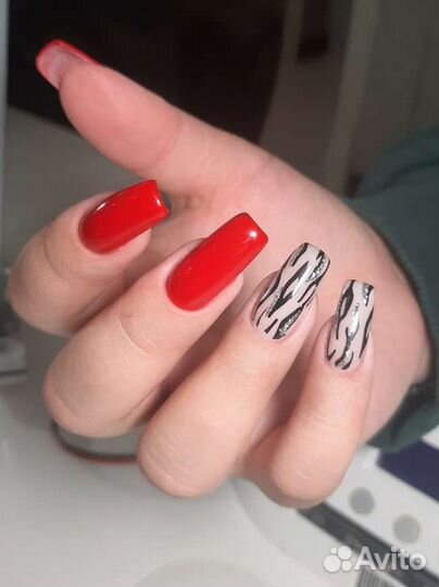 Маникюр с покрытием гель-лак. Наращивание
