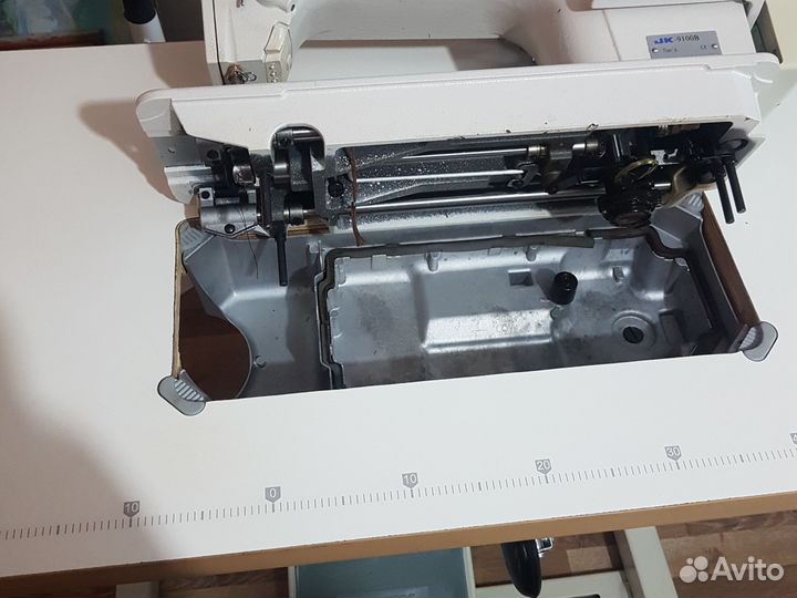 Швейная машина jack