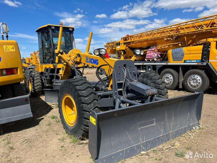 Автогрейдер XCMG GR165, 2022