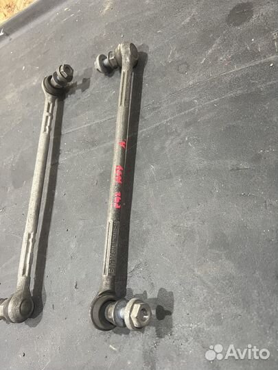 Стойки стабилизатора передние BMW E92