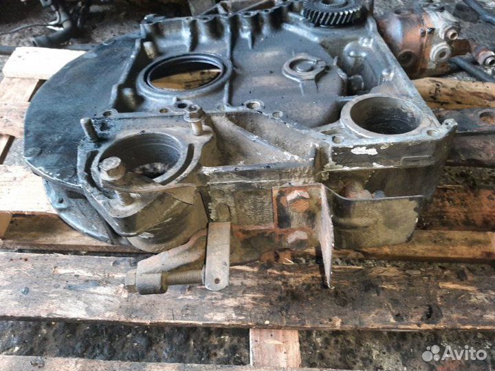 Кожух маховика Mercedes OM422 V8 2000