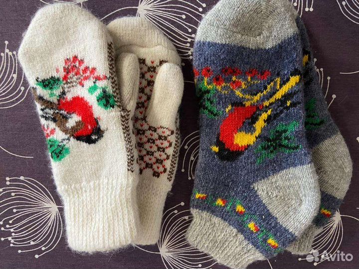Варежки и носки шерстяные
