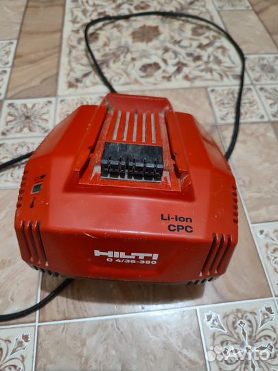 Зарядное устройство hilti