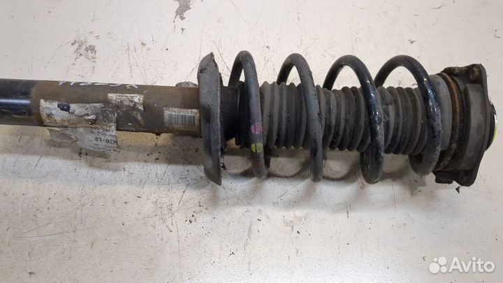 Амортизатор подвески Volkswagen Touran, 2010